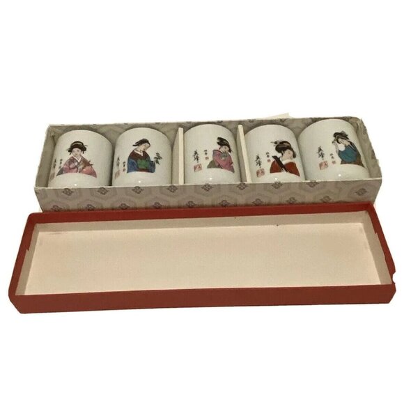 Japanese Geisha Girls Ceramic Sake Cups Set of 5 with Box - Picture 1 of 9
